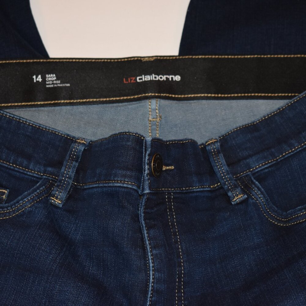 Liz Claiborne Sara Crop Mid Rise Capri Size 14 - Picture 7 of 8